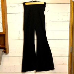 Tapered Flare Leggings